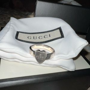 Gucci heart ring